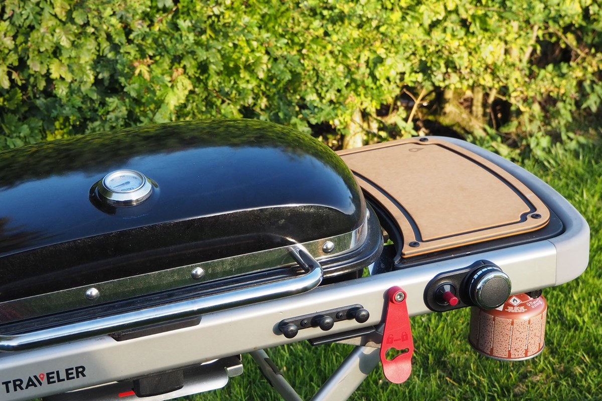 Weber Traveler Review: Is the Premium Portable Grill a Good Buy? - CNET