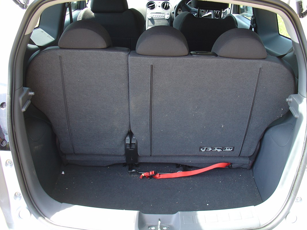 Isofix on sale mitsubishi colt