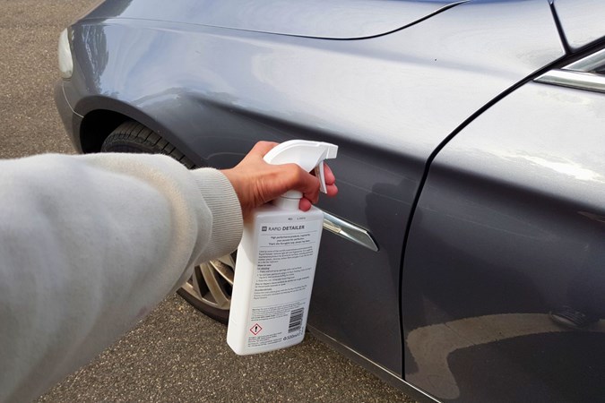 Aaron Hussain testing the Autoglym Rapid Detailer