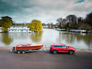 Best SUVs for towing 2024