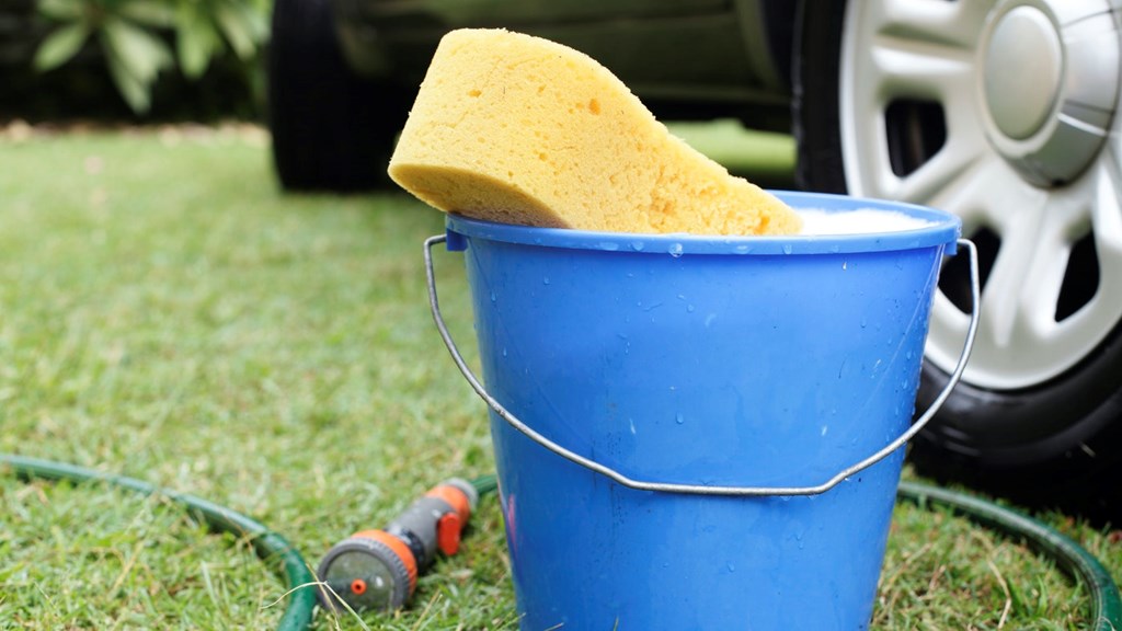 The best grit guard bucket