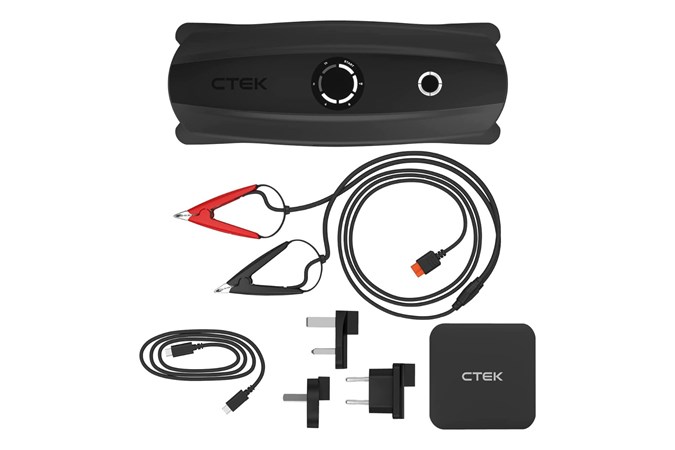 CTEK CS FREE, 12V Portable Battery Charger, 4-In-1 Charger