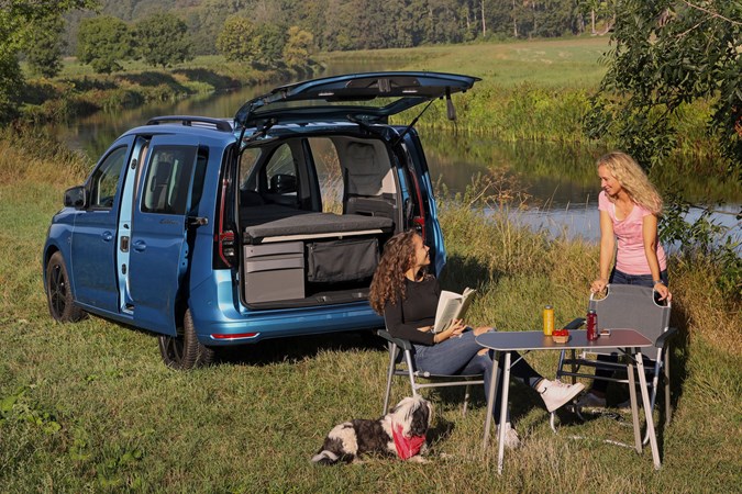 Volkswagen Caddy California campervan, 2020, rear view, camping