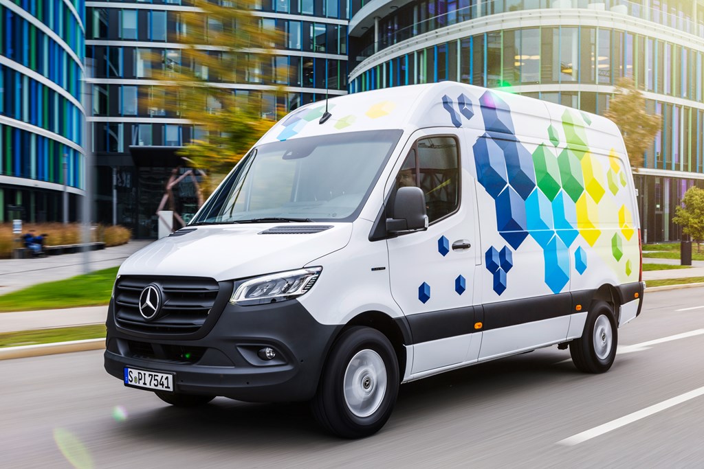 Mercedes-Benz eSprinter - a 248-mile range, a range of body shapes and ...