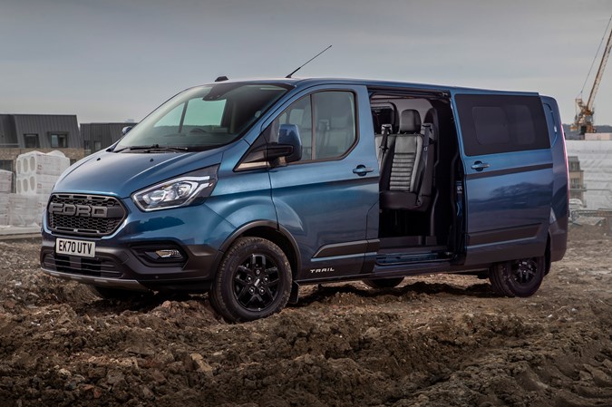 Best medium vans: double cabs models are great for lifestyle and working buyers, Ford Transit Custom DCiV