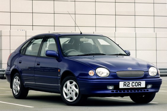 Toyota Corolla Hatchback (97-00) specifications data