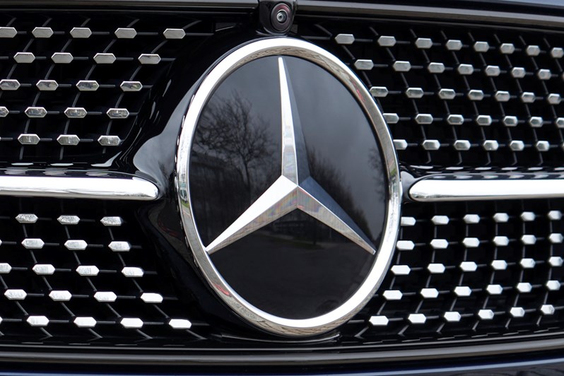 Mercedes-Benz accused of emissions irregularities | Parkers