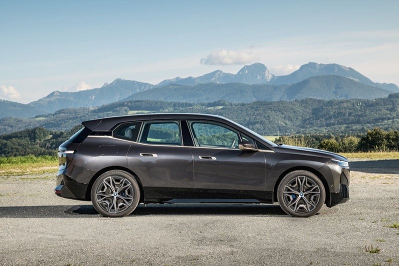 How long do electric car batteries last?