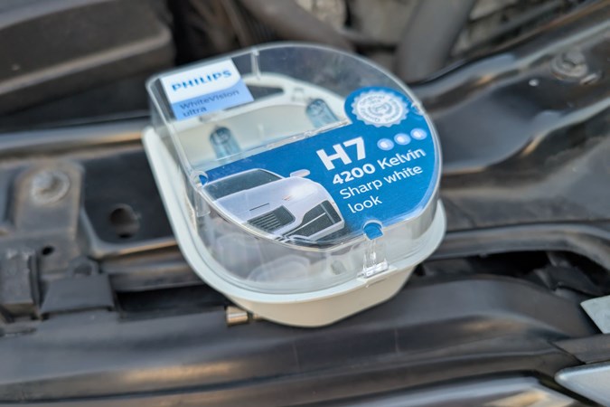 Philips WhiteVision Ultra H7