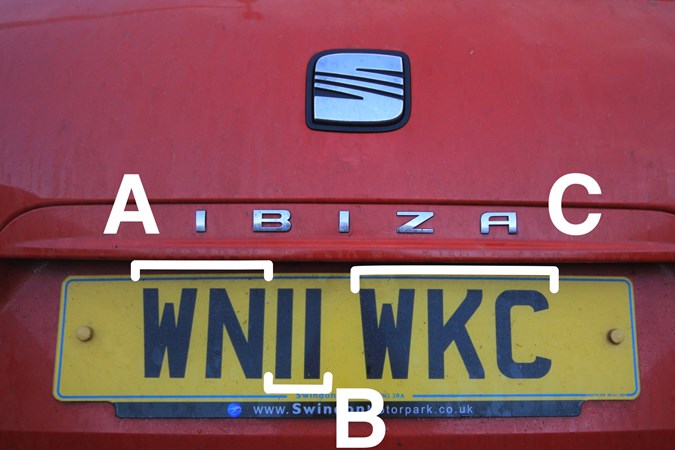 Structure of a number plate post-September 2001