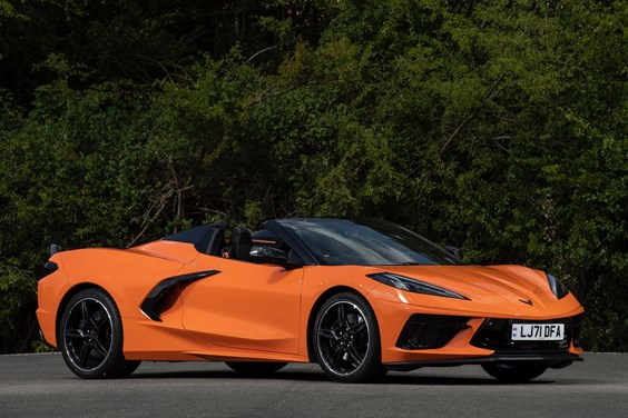 Chevrolet Corvette Stingray Convertible (21 on) specifications data