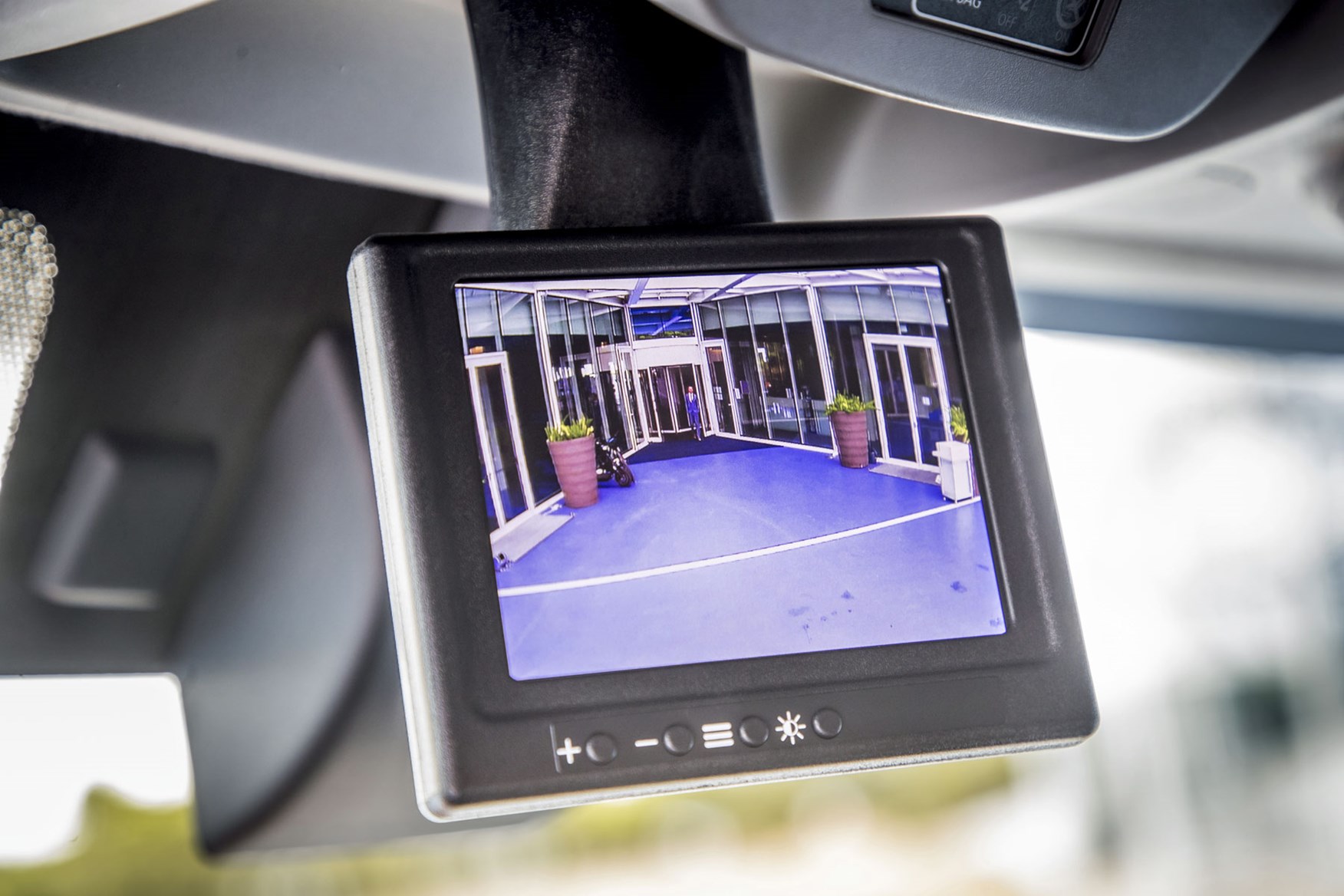 Renault Master review - 2019 facelift cab interior, showing rear view camera system