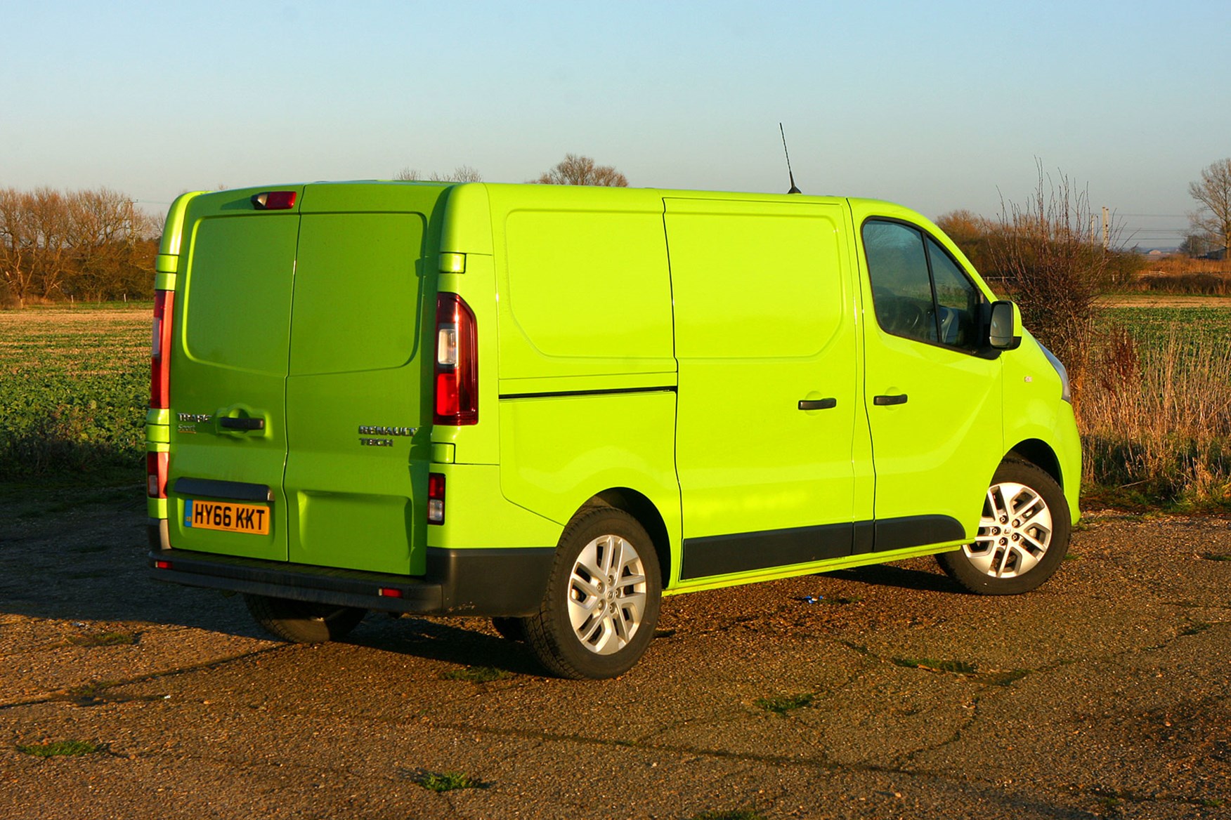 Renault Trafic Sport Euro 6 review - rear view, green