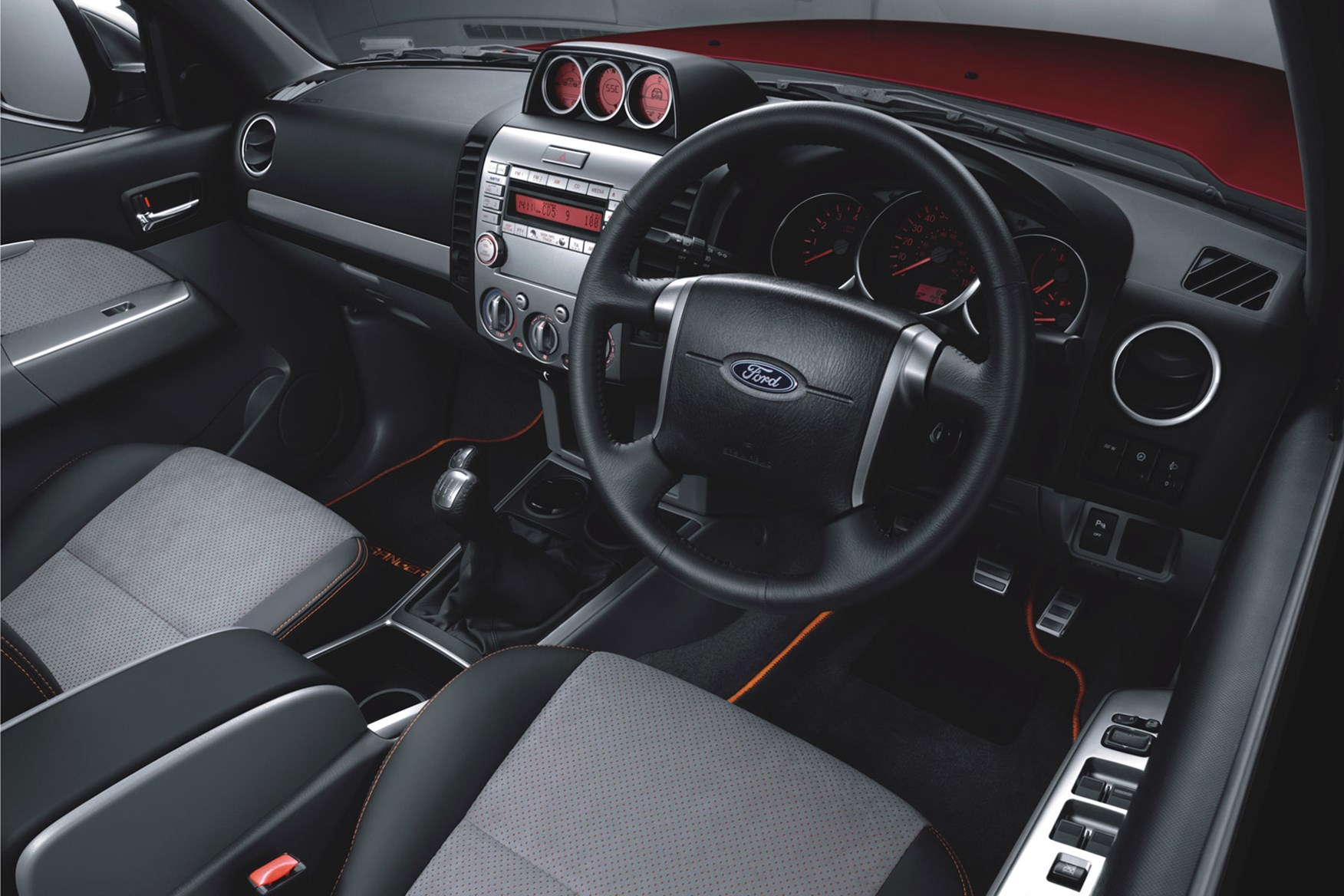 Ford Ranger (2006-2011) cab interior
