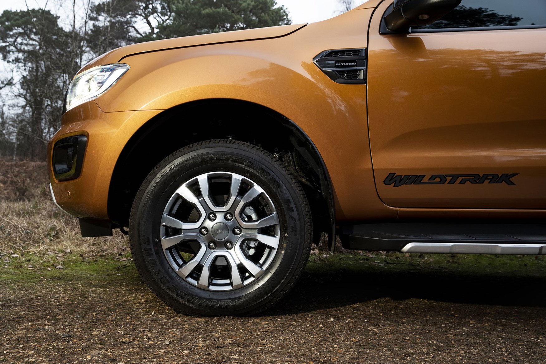 Ford Ranger review - 2019 facelift, close-up of front wheel and wing area, orange