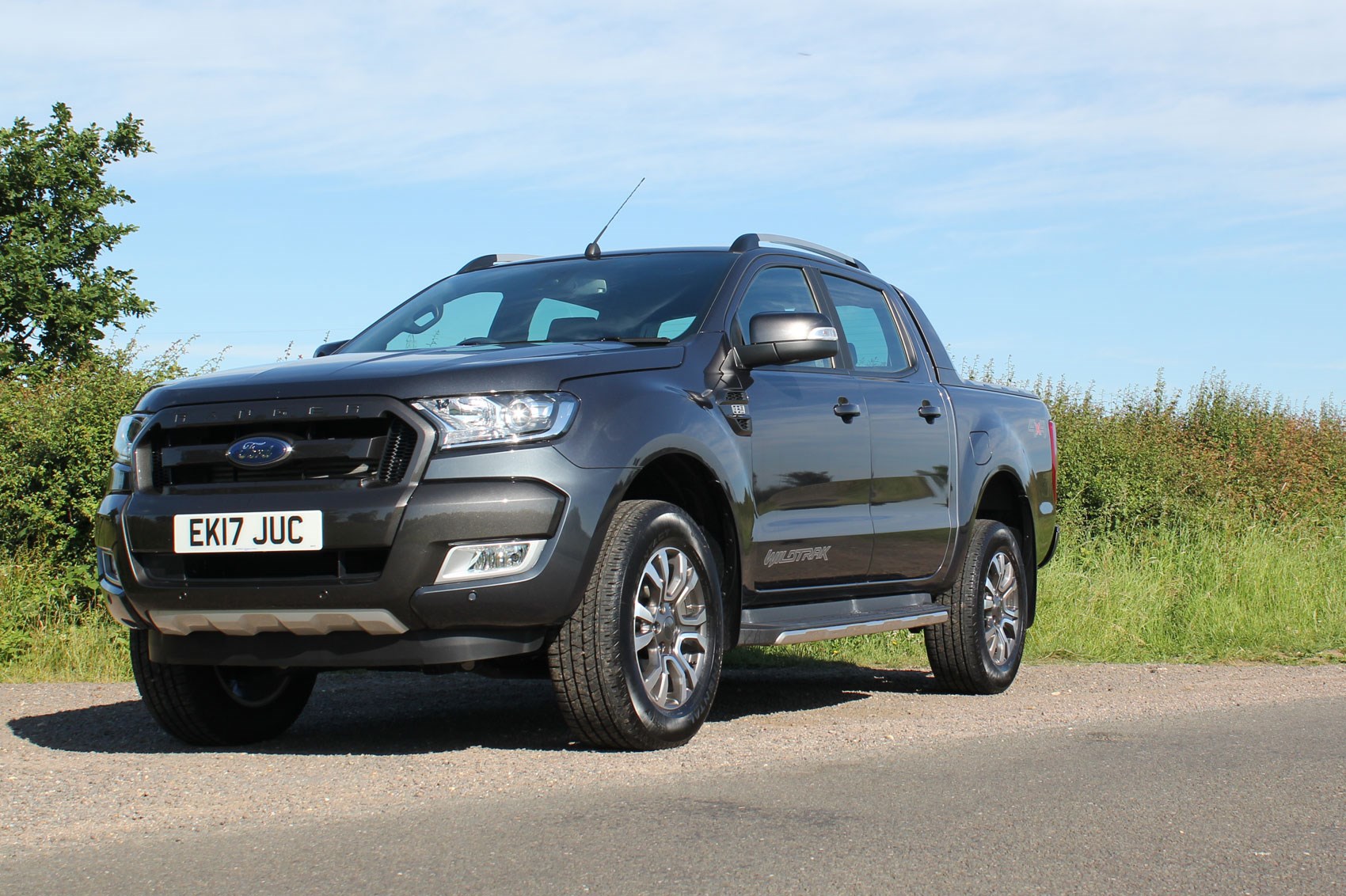 Ford Ranger Wildtrak Euro 6 review - dark grey, front view