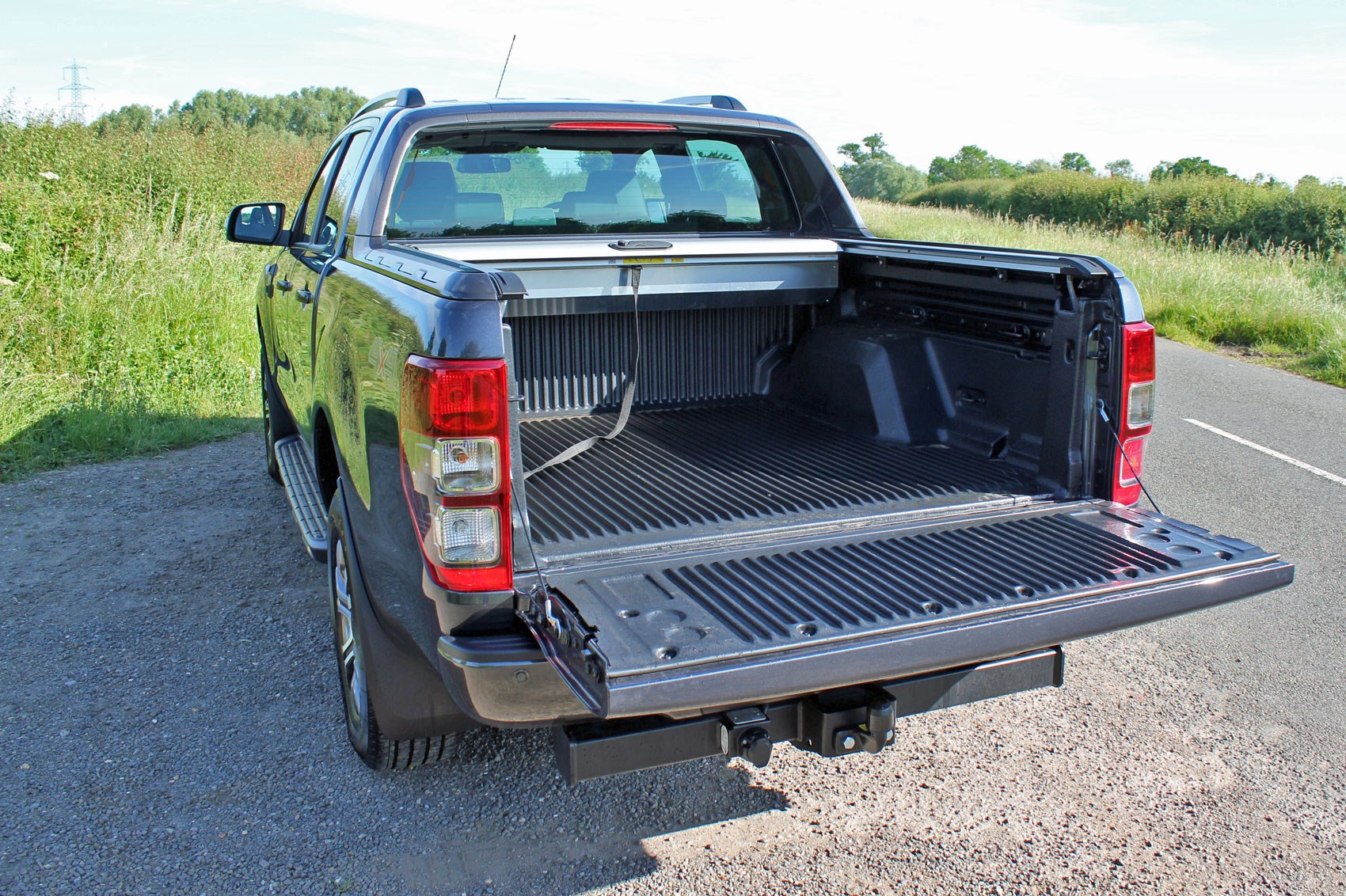 Ford Ranger Wildtrak Euro 6 review - load area