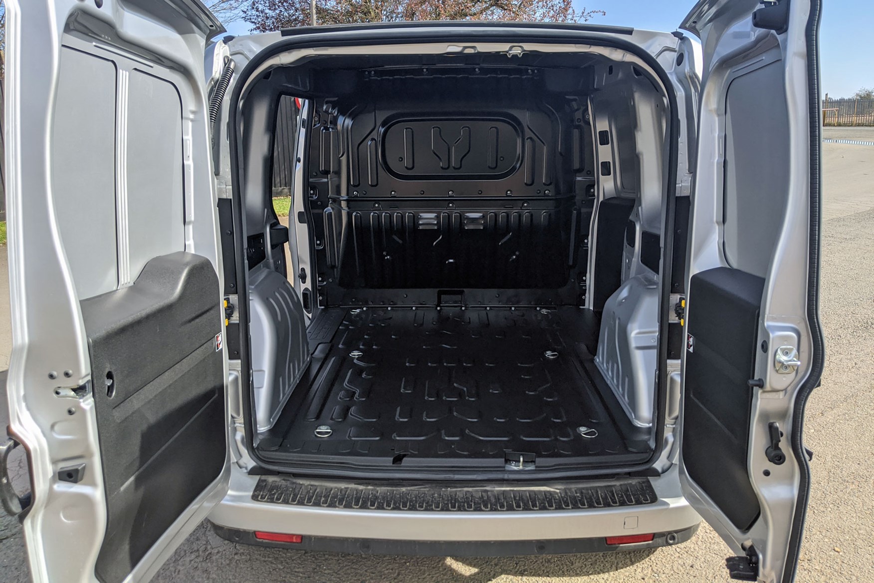 Fiat Doblo review - load area, 2020