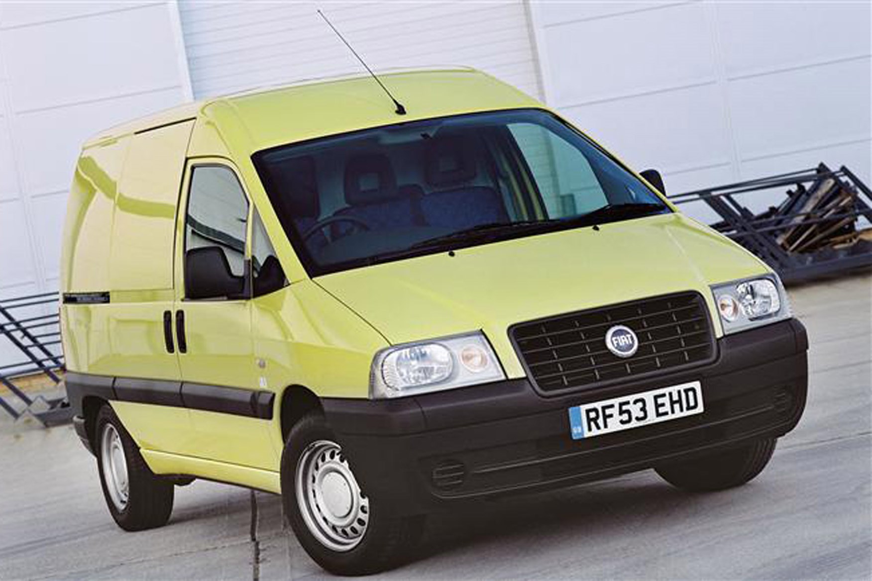 Fiat Scudo review on Parkers Vans - exterior