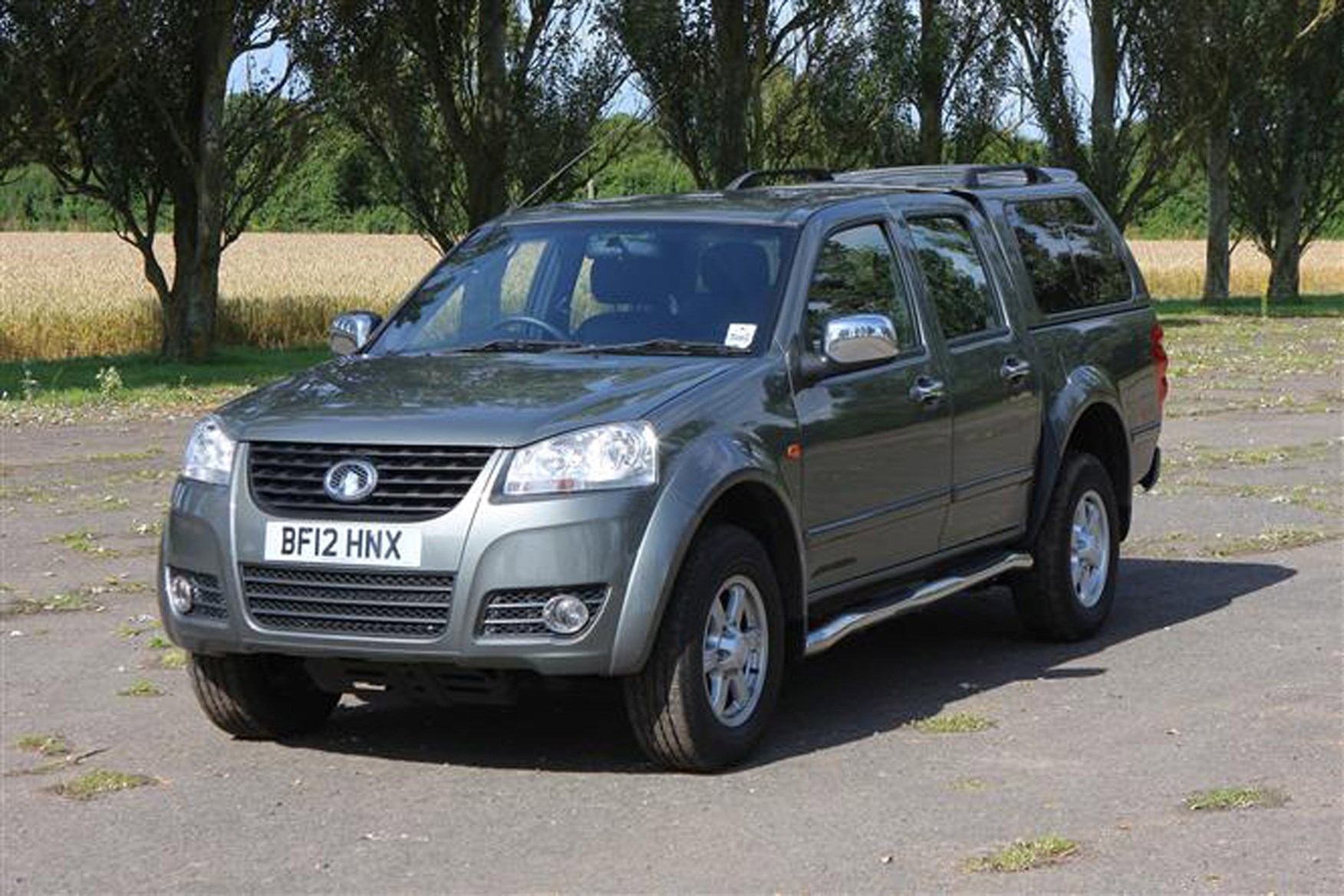 Great Wall Steed full review on Parkers Vans - front exterior