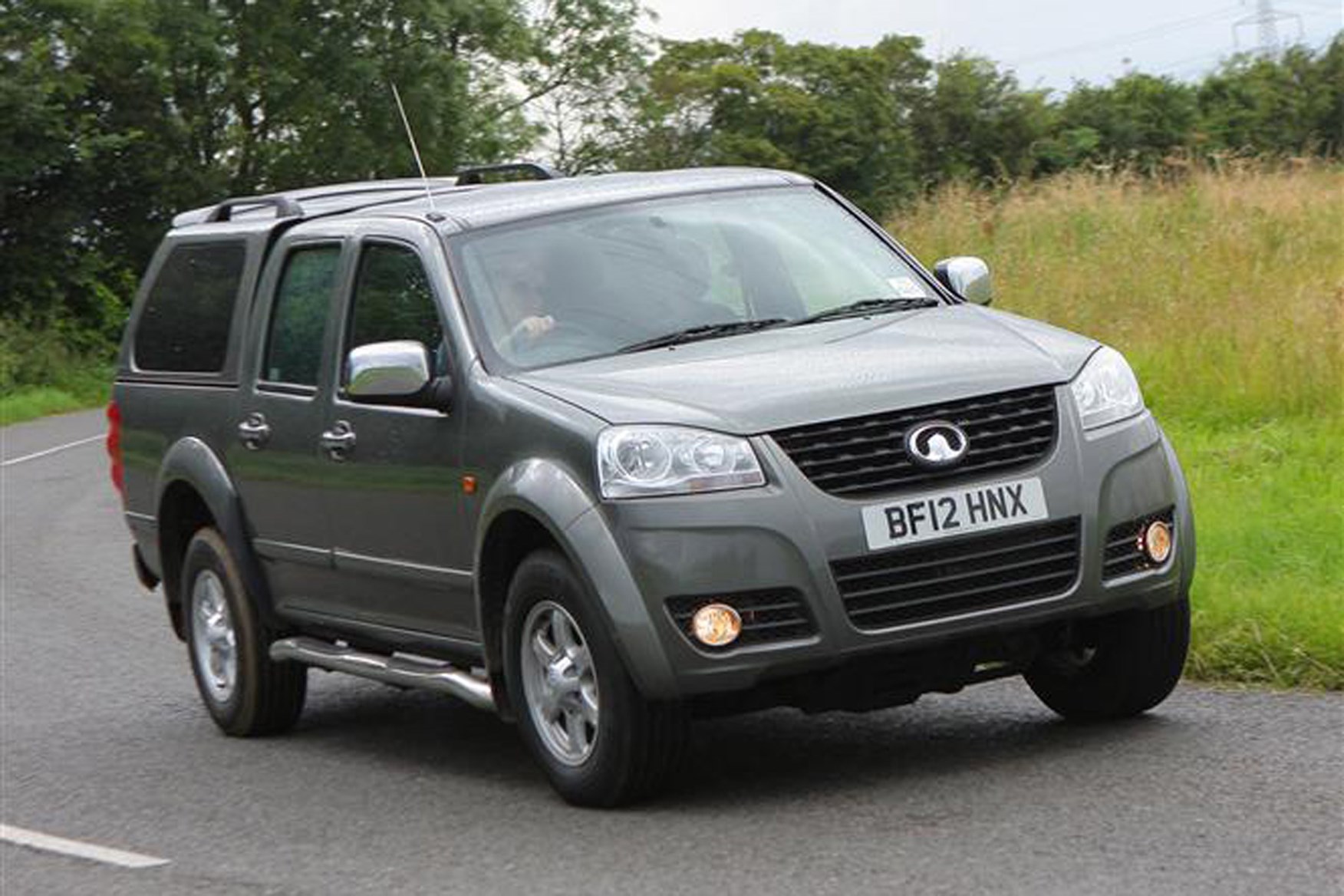 Great Wall Steed full review on Parkers Vans - on the road