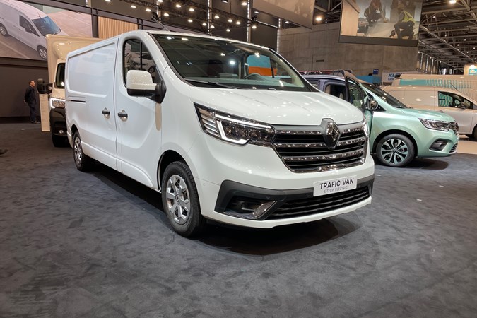 renault trafic electric