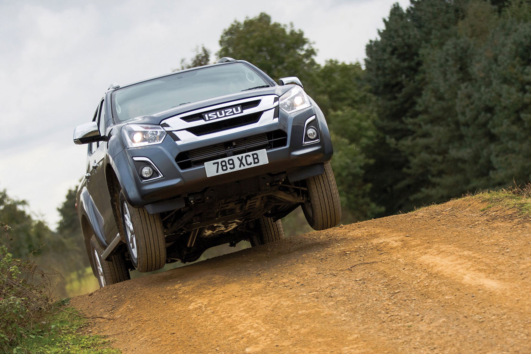 Isuzu D-Max (2017), grey, jumping, off-road