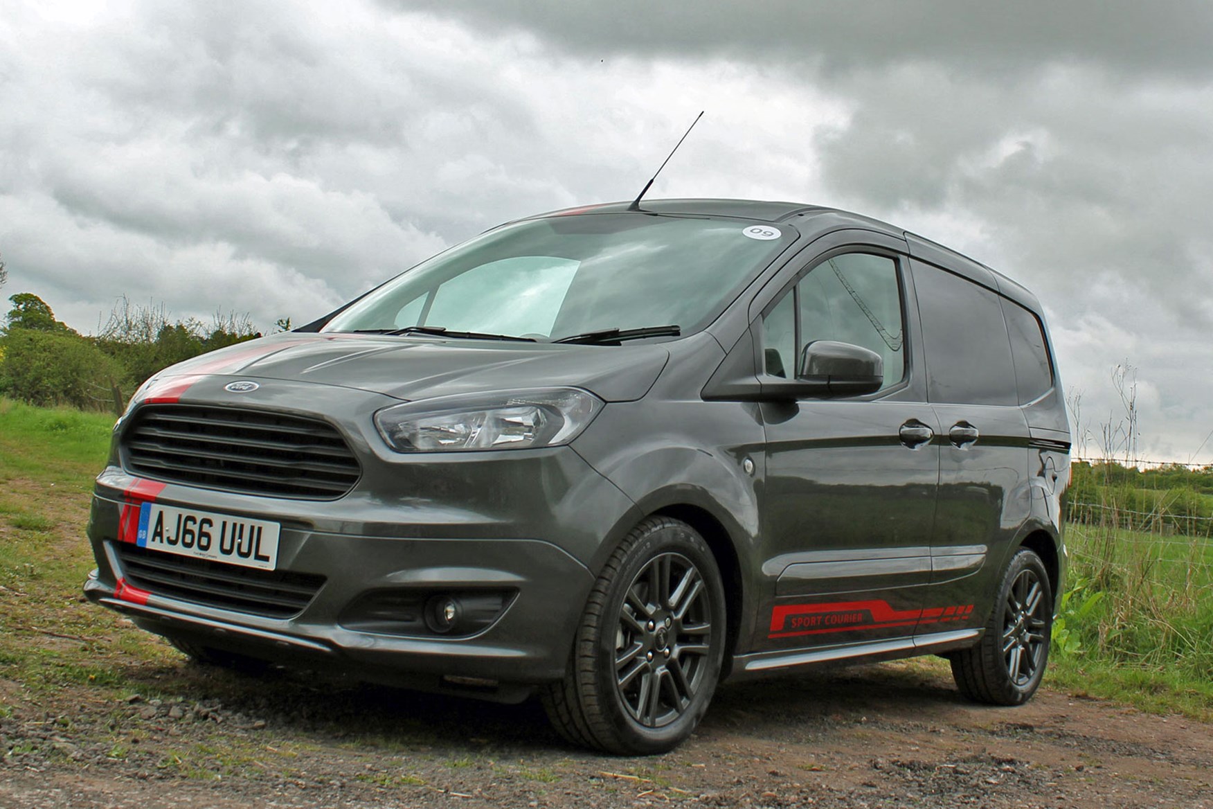 Ford Transit Courier Sport review - 1.6-litre 95hp model, front view