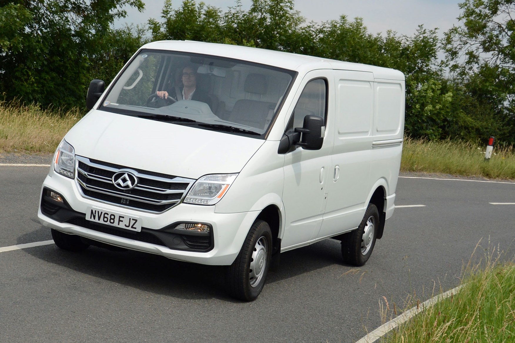 LDV V80 review - 2019 facelift, front view, driving, white
