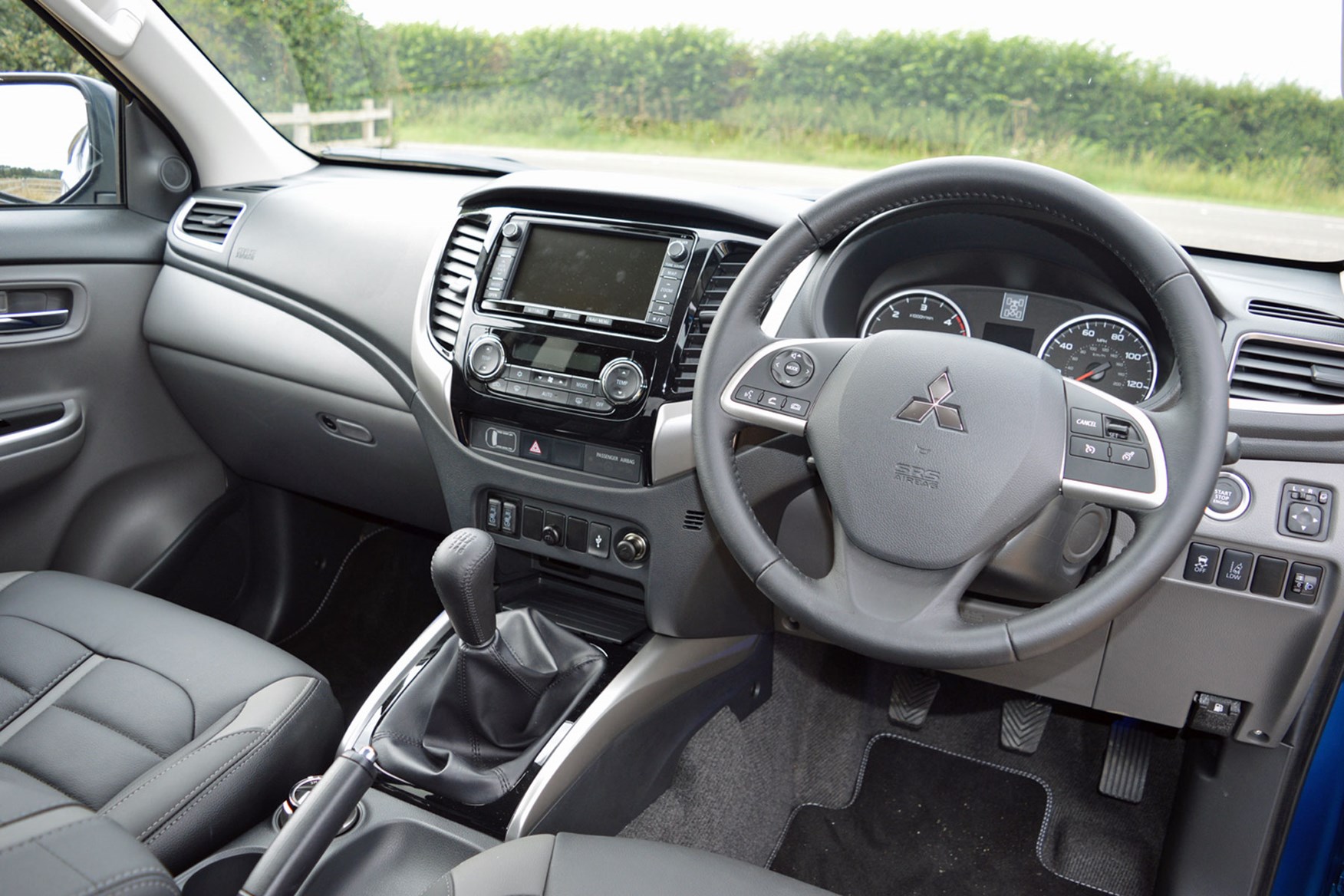 Mitsubishi L200 review, cab interior quality