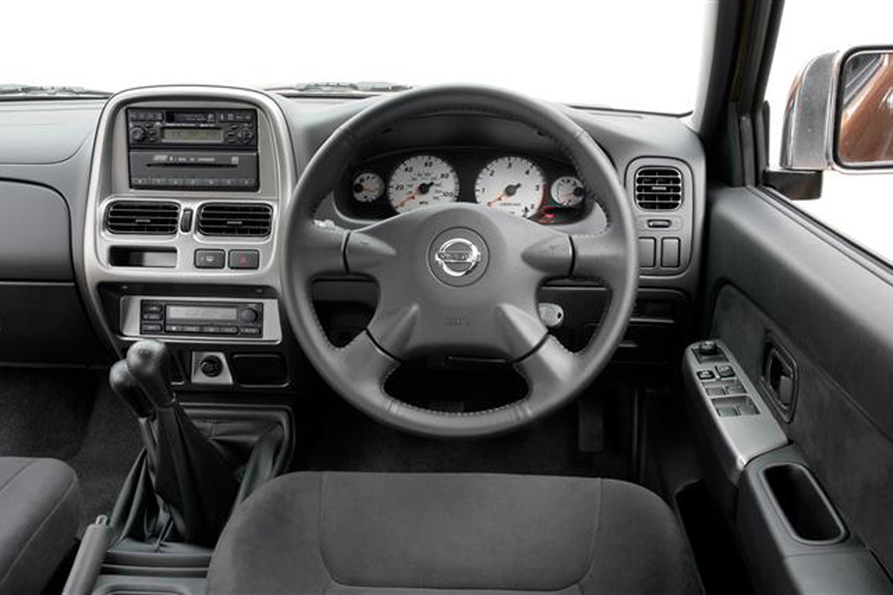 Nissan Navara 2001-2005 review on Parkers Vans - in the driver's seat