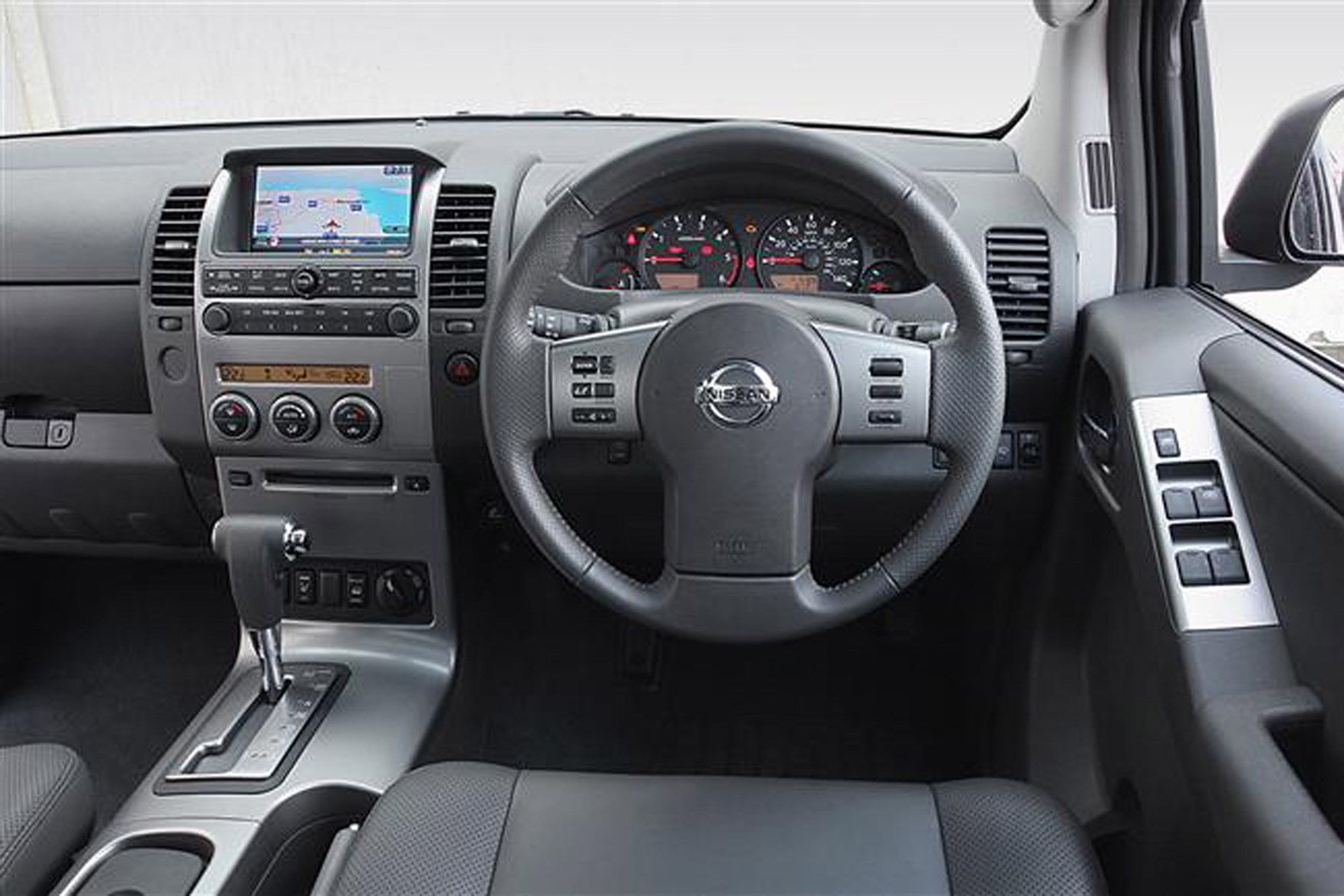 Nissan Navara 2005-2015 review on Parkers Vans - in the driver's seat
