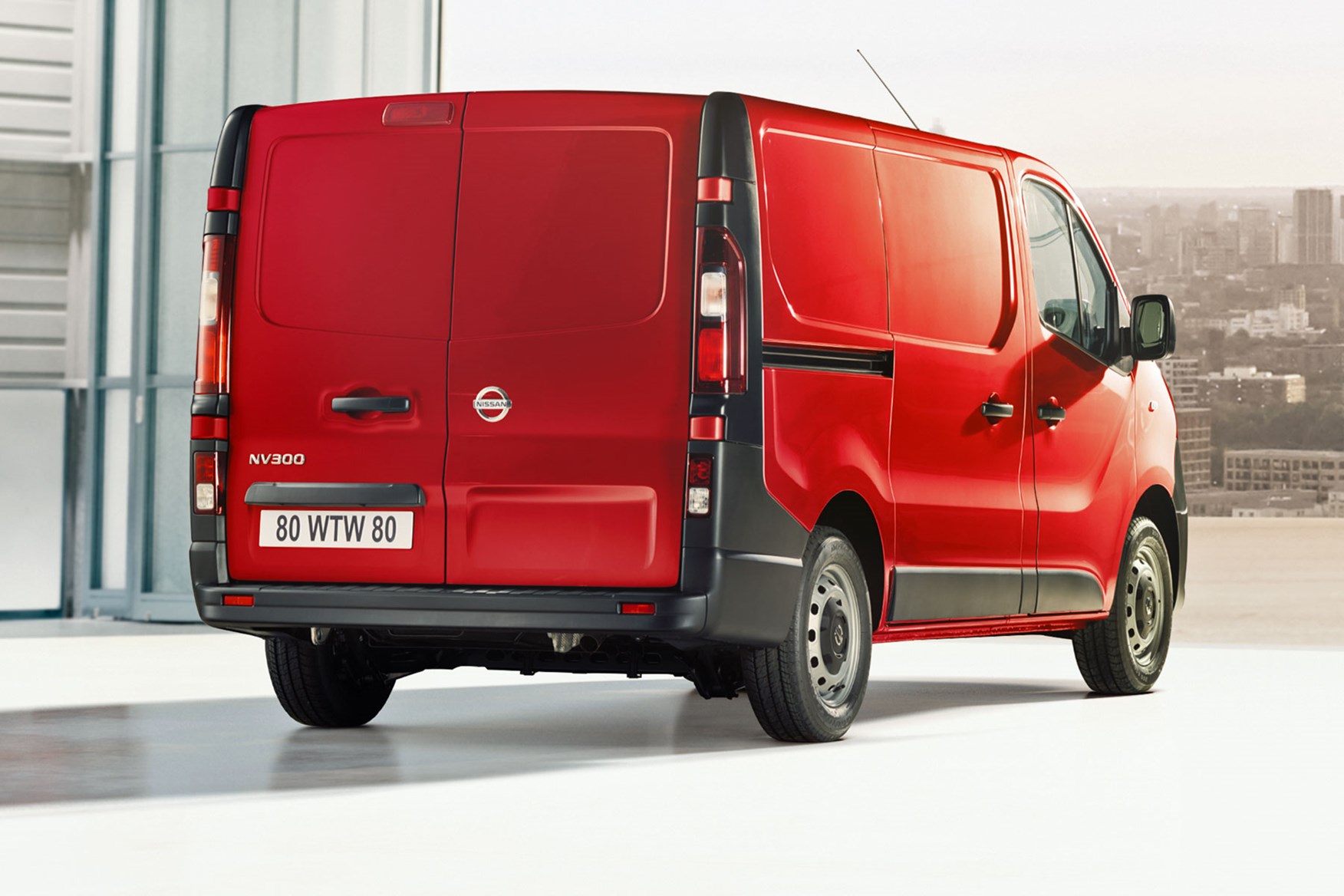 Nissan NV300 - red, rear view, 2019 update model