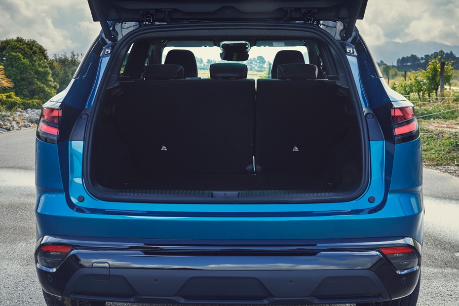Renault Austral boot space