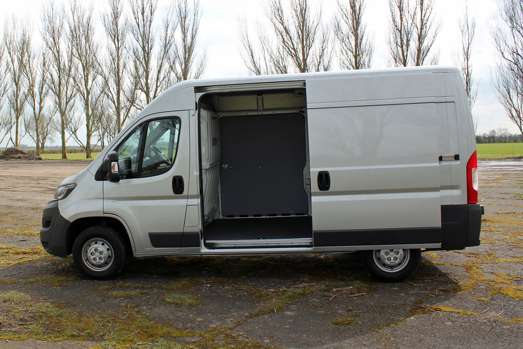 Silver 2017 Peugeot Boxer side view, door open