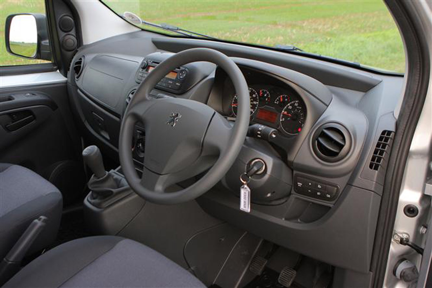 Peugeot Bipper review on Parkers Vans - interior