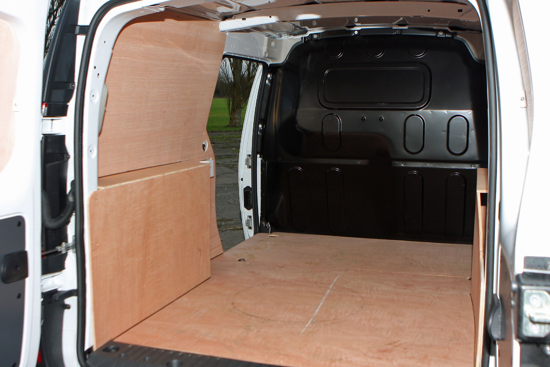 Renault Kangoo van review: a stylish, safe and spacious small van