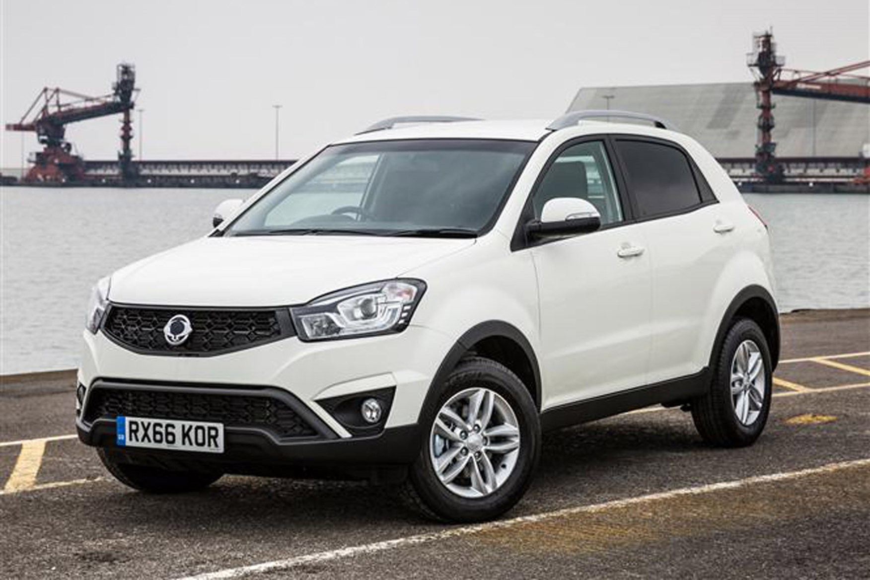 SsangYong Korando review on Parkers Vans - exterior