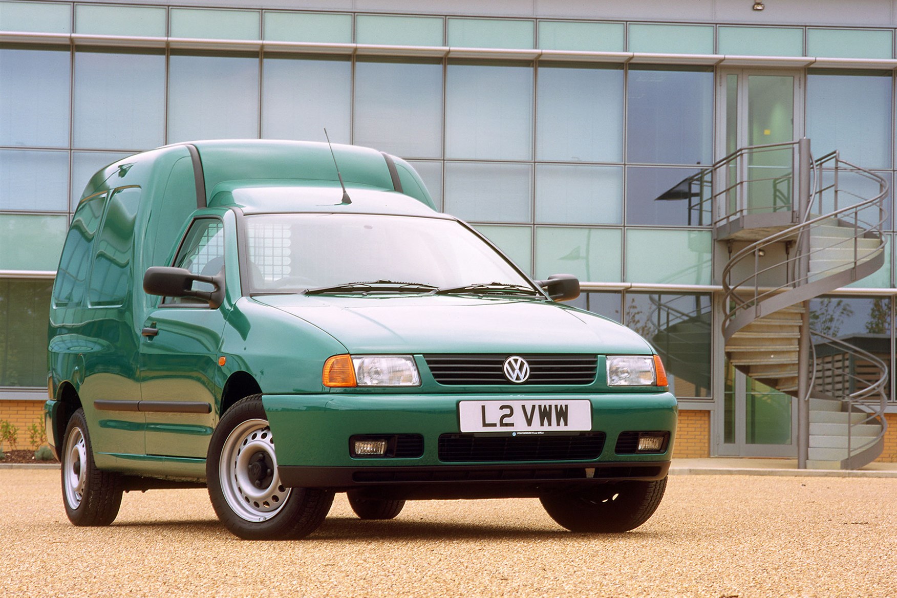 Volkswagen Caddy van review (1996-2003)