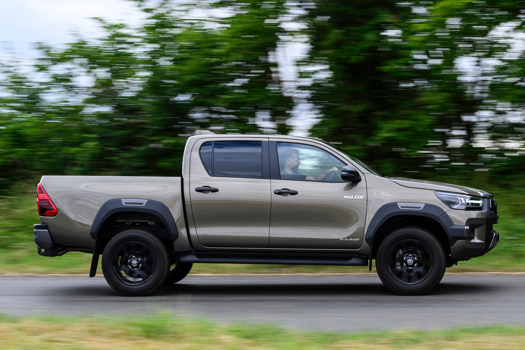Toyota Hilux 48v Hybrid profile driving