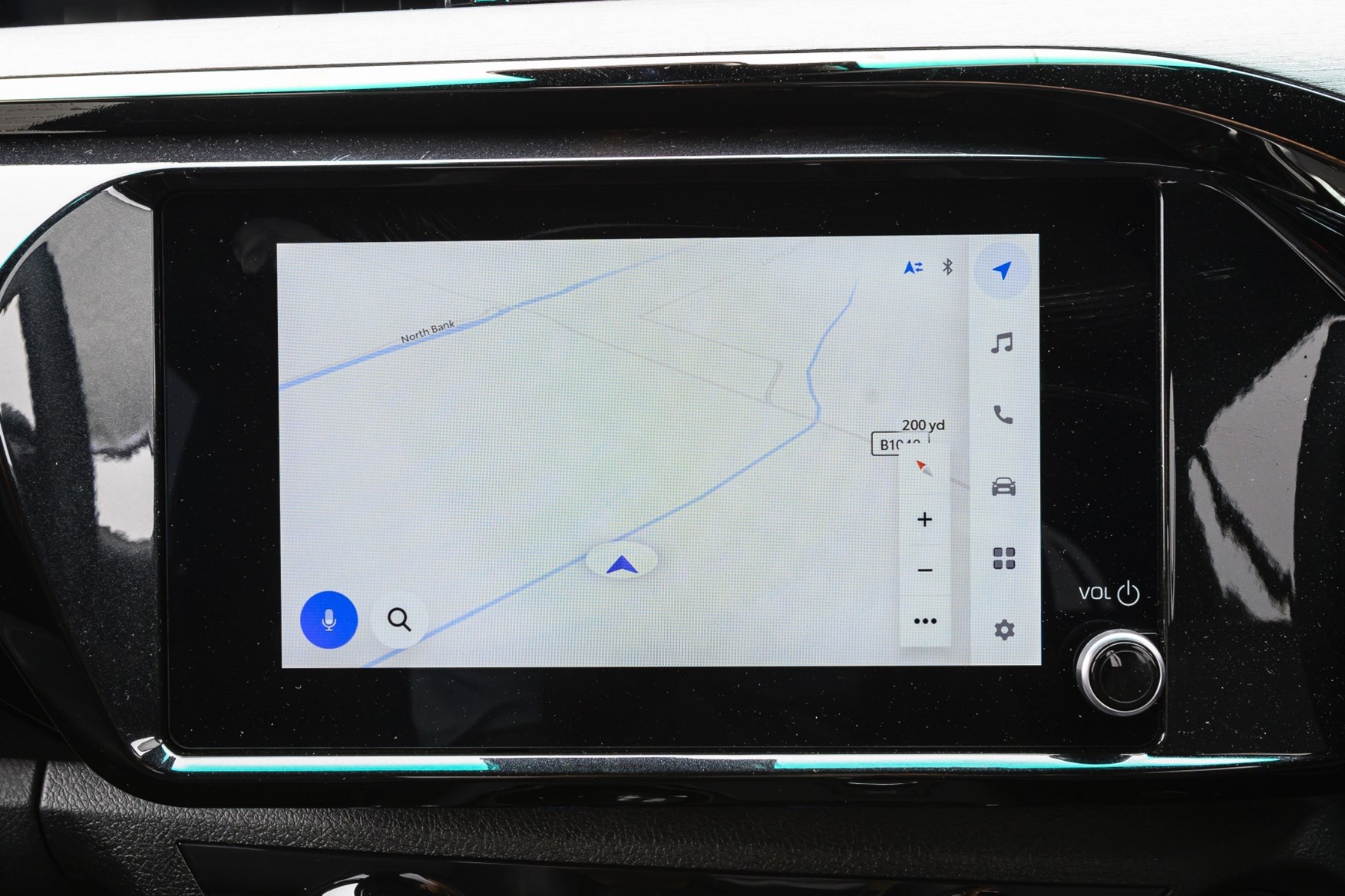 Toyota Hilux 48v Hybrid infotainment