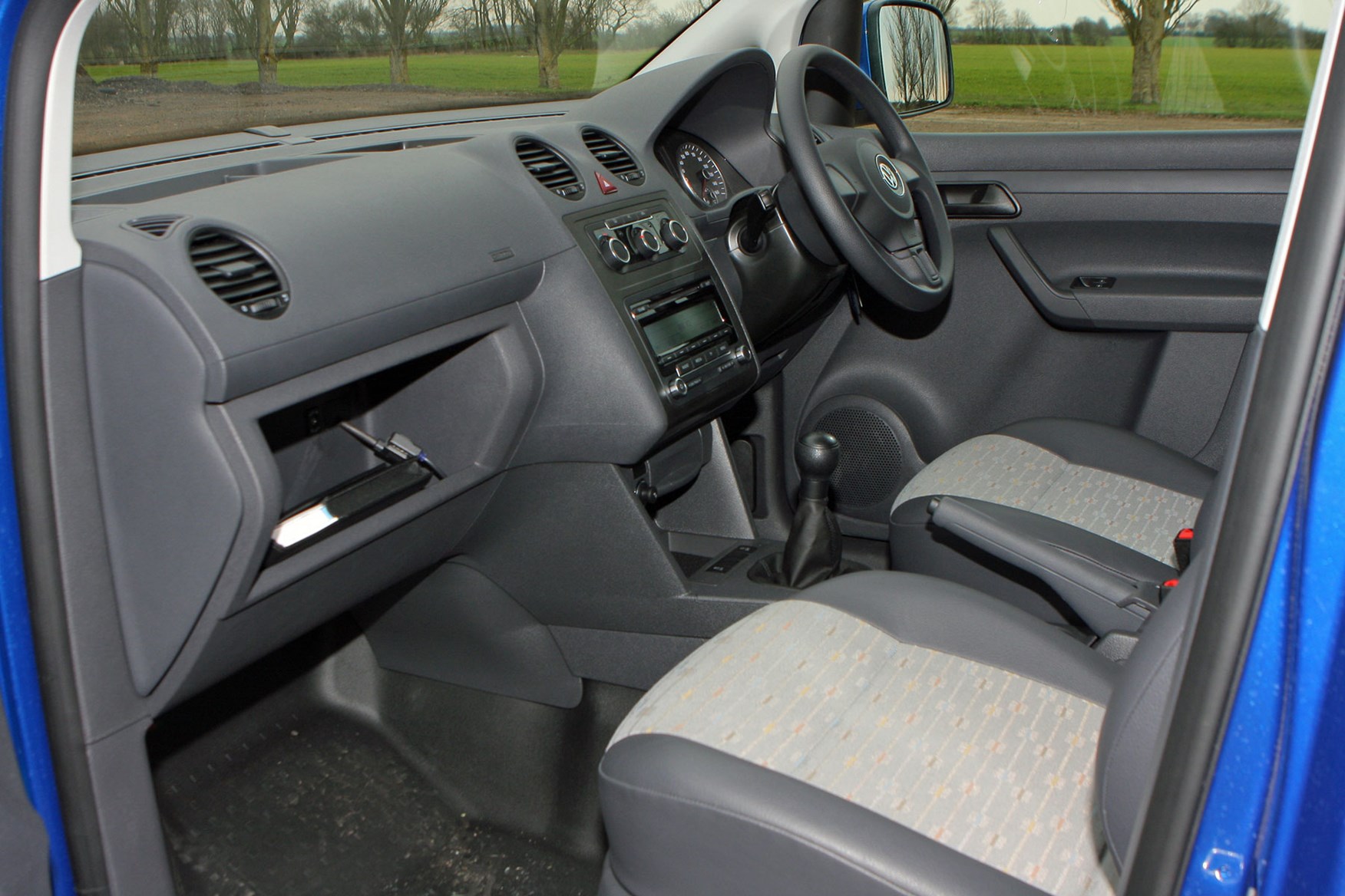 VW Caddy (2010-2015) cab interior