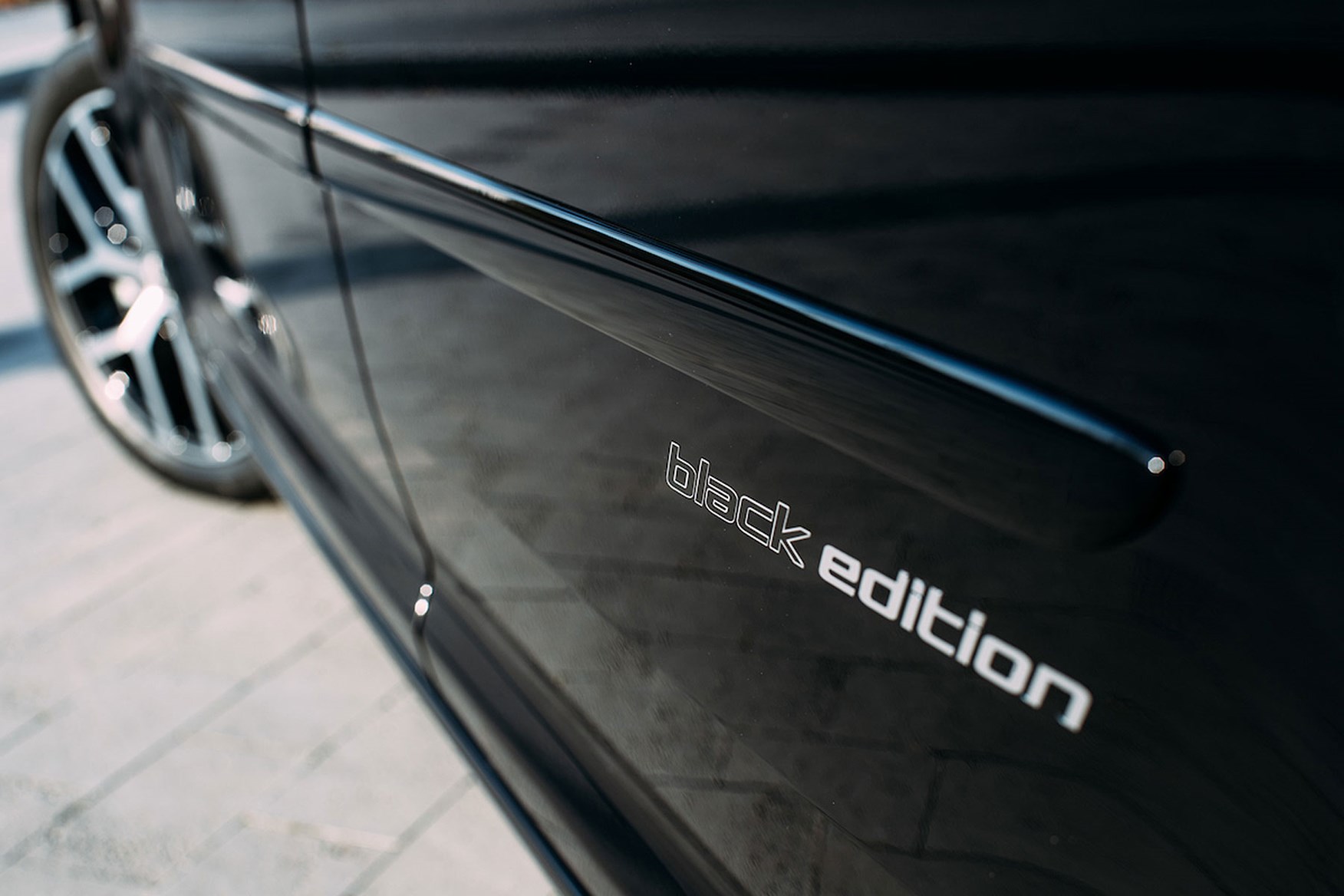 VW Caddy Black Edition review - Black Edition graphics on side, 2017