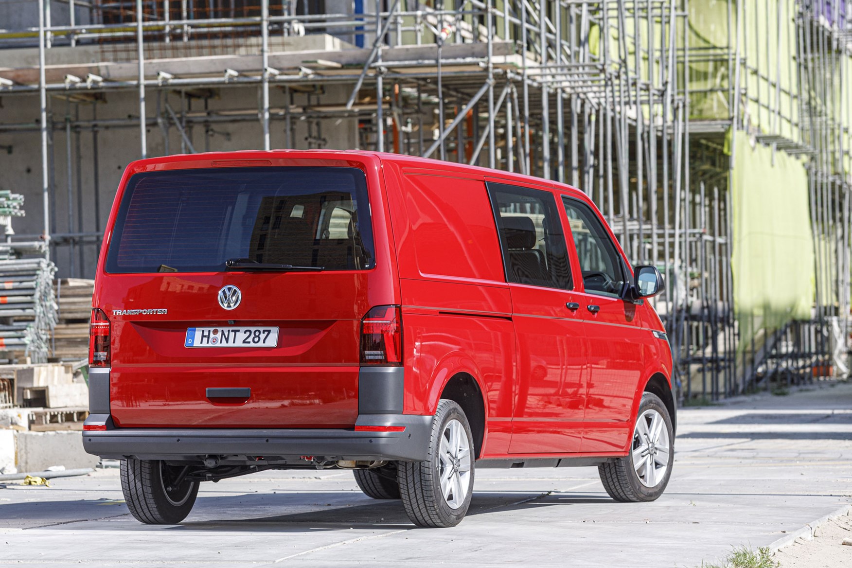 VW Transporter review - T6.1 2019 facelift, rear view, LWB kombi, red