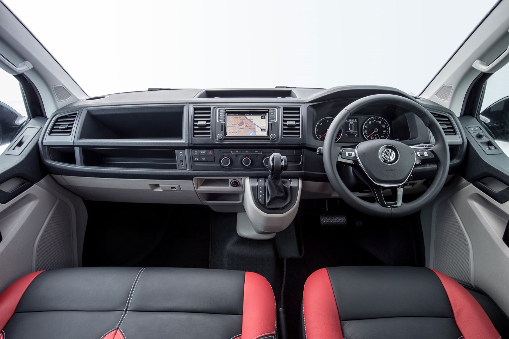 VW Transporter T6 Sportline review - dashboard, cab interior, leather