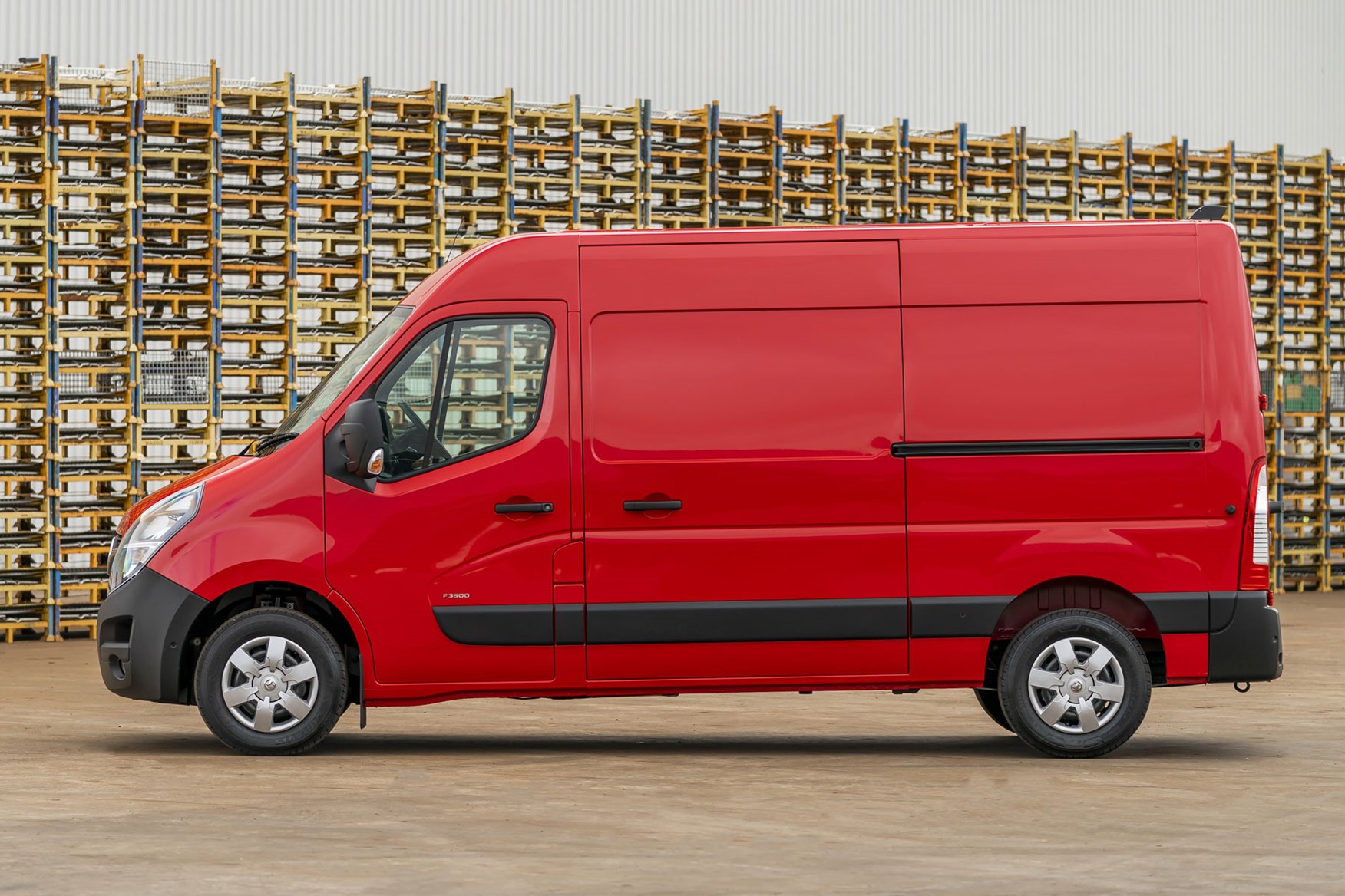 Vauxhall Movano review - 2020 model year, side view, red, 2019