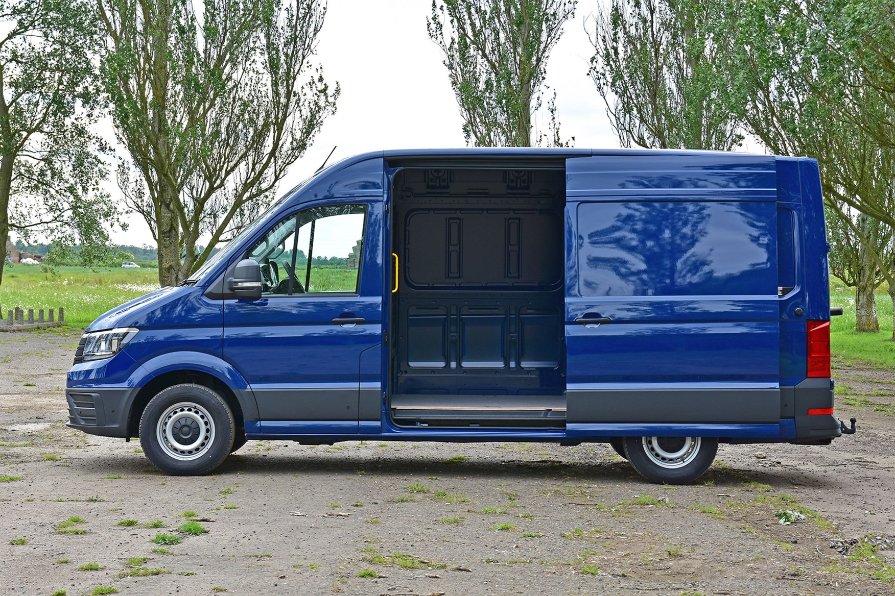 VW Crafter FWD review - side view, side door open, blue