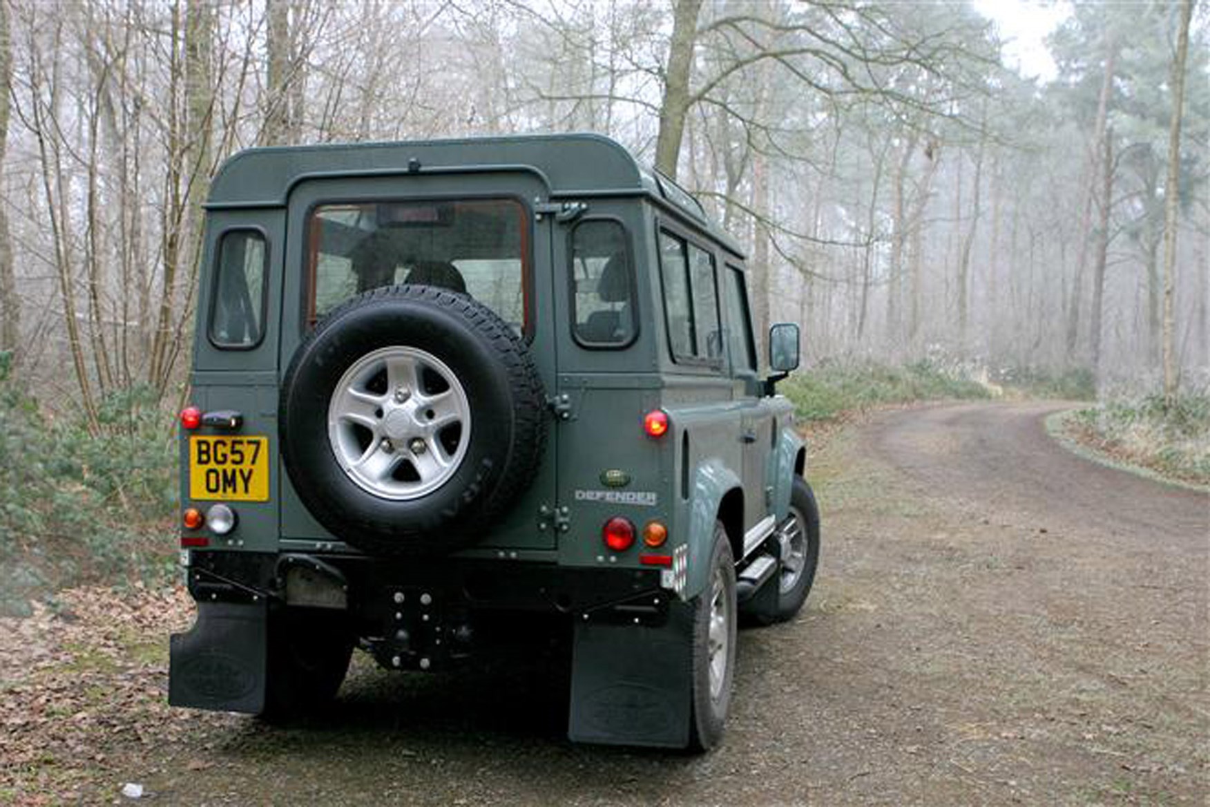 Land Rover Defender 2007-2016 review on Parkers Vans - rear exterior