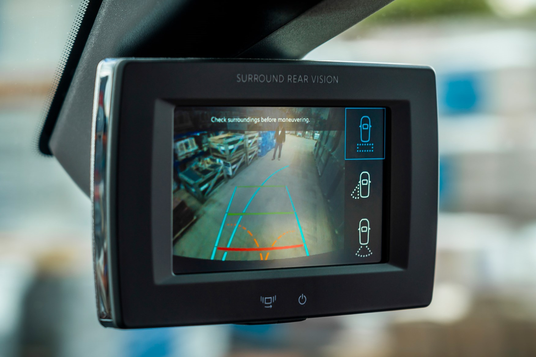 Peugeot Partner review 2020, rear-view camera system