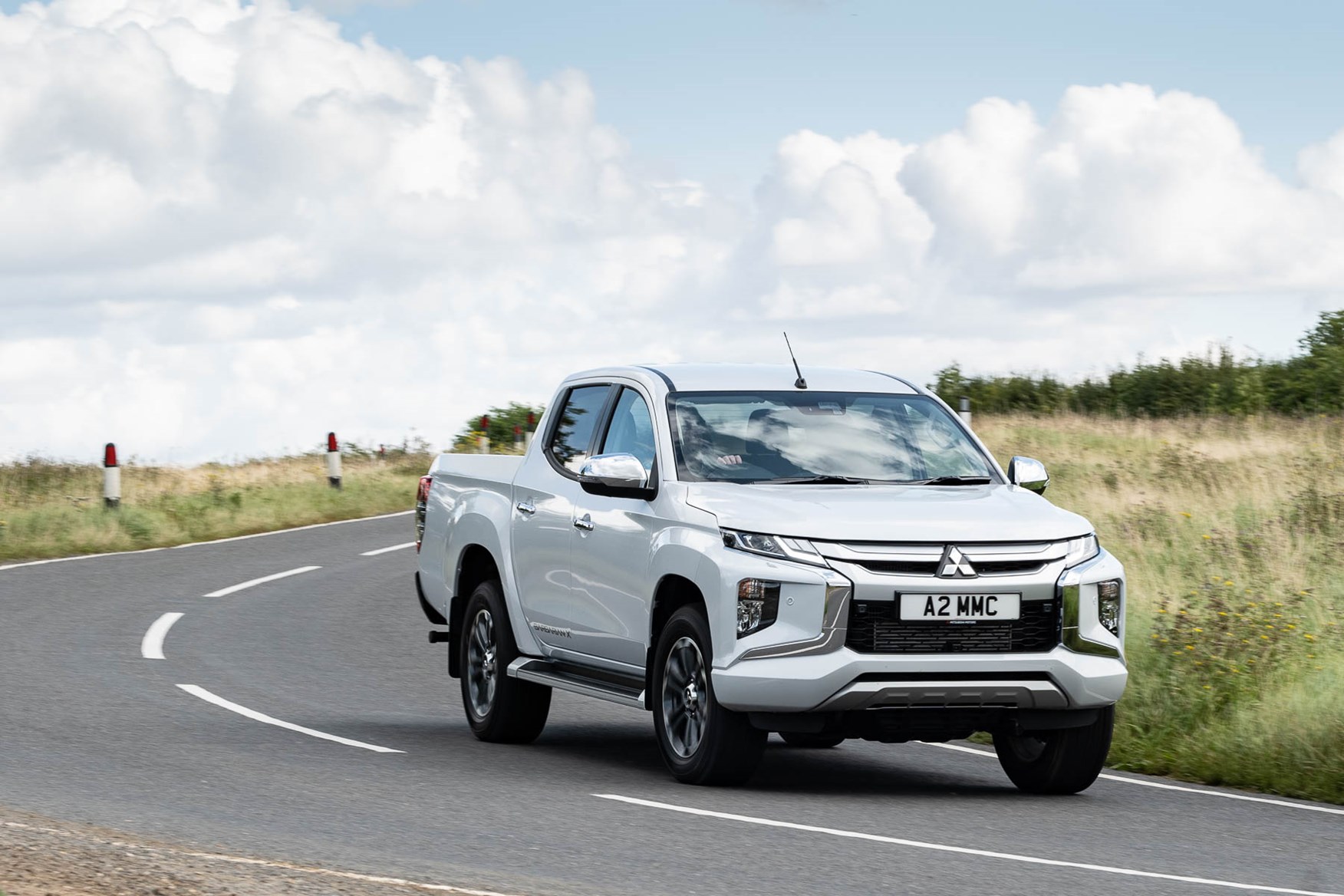 2019 Mitsubishi L200, Barbarian X cornering, UK. Diamond White